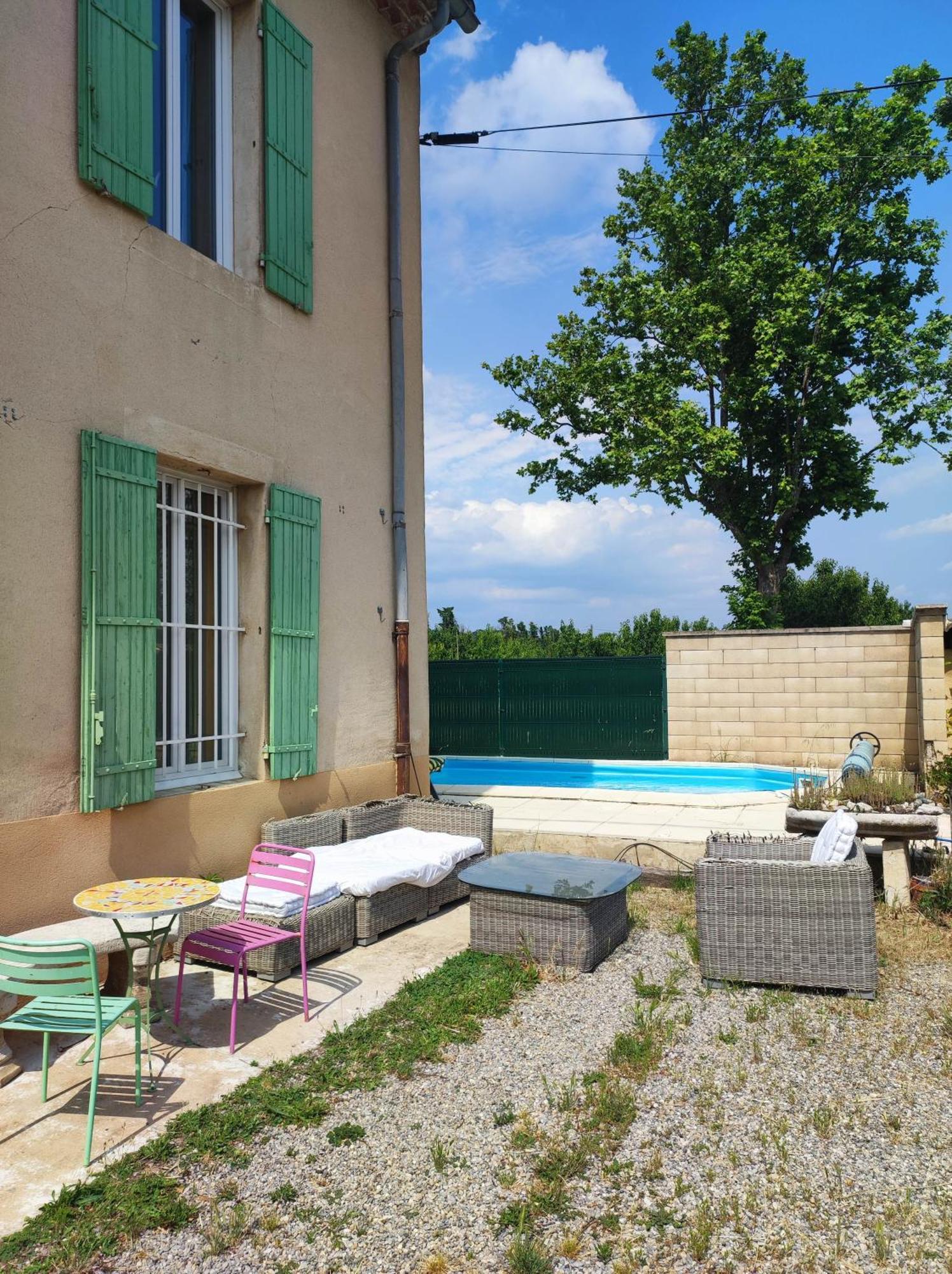 Chambre 3 Personnes Avec Salle De Bain Dans Mas Du Luberon Robion en Luberon Exterior photo